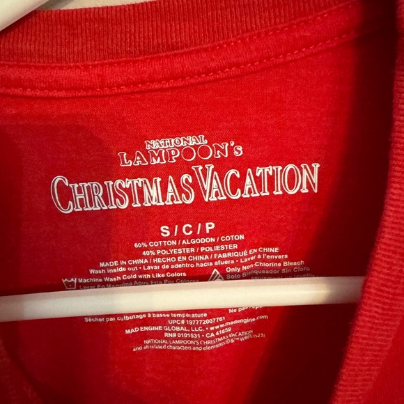 Griswold family Christmas tee - Picture 2 of 2